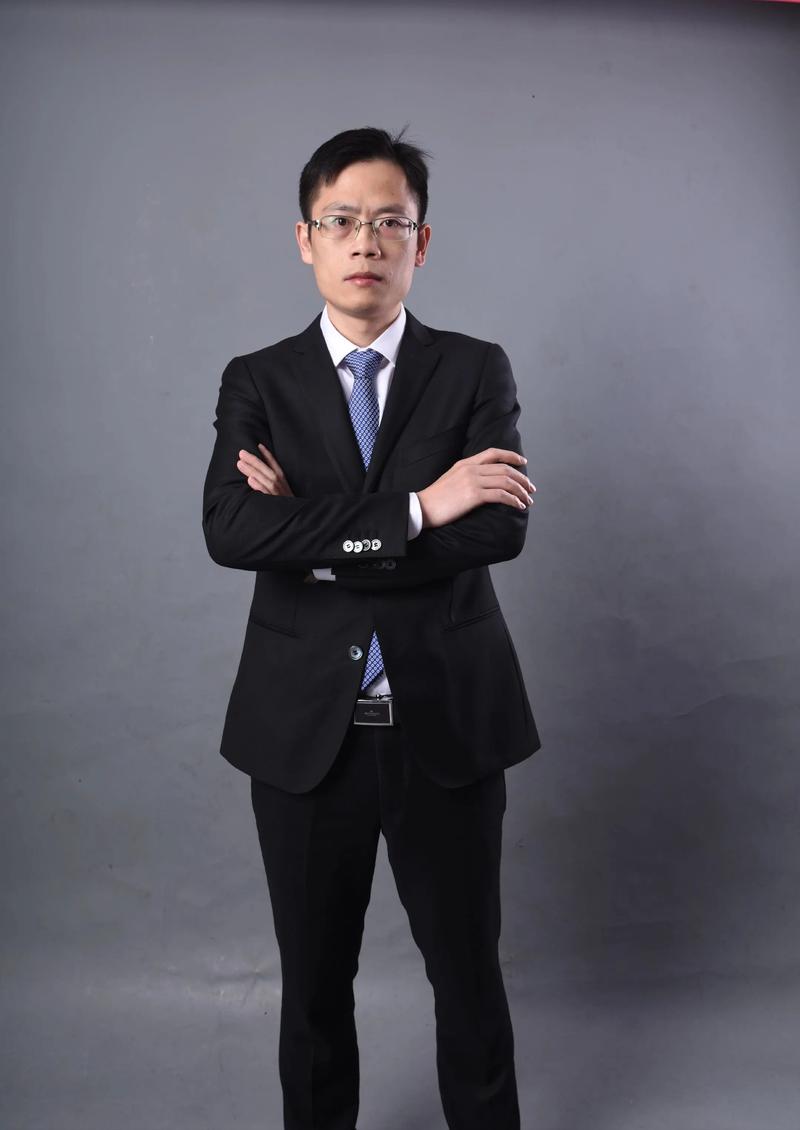 杨小琦 创始人 & 执行董事